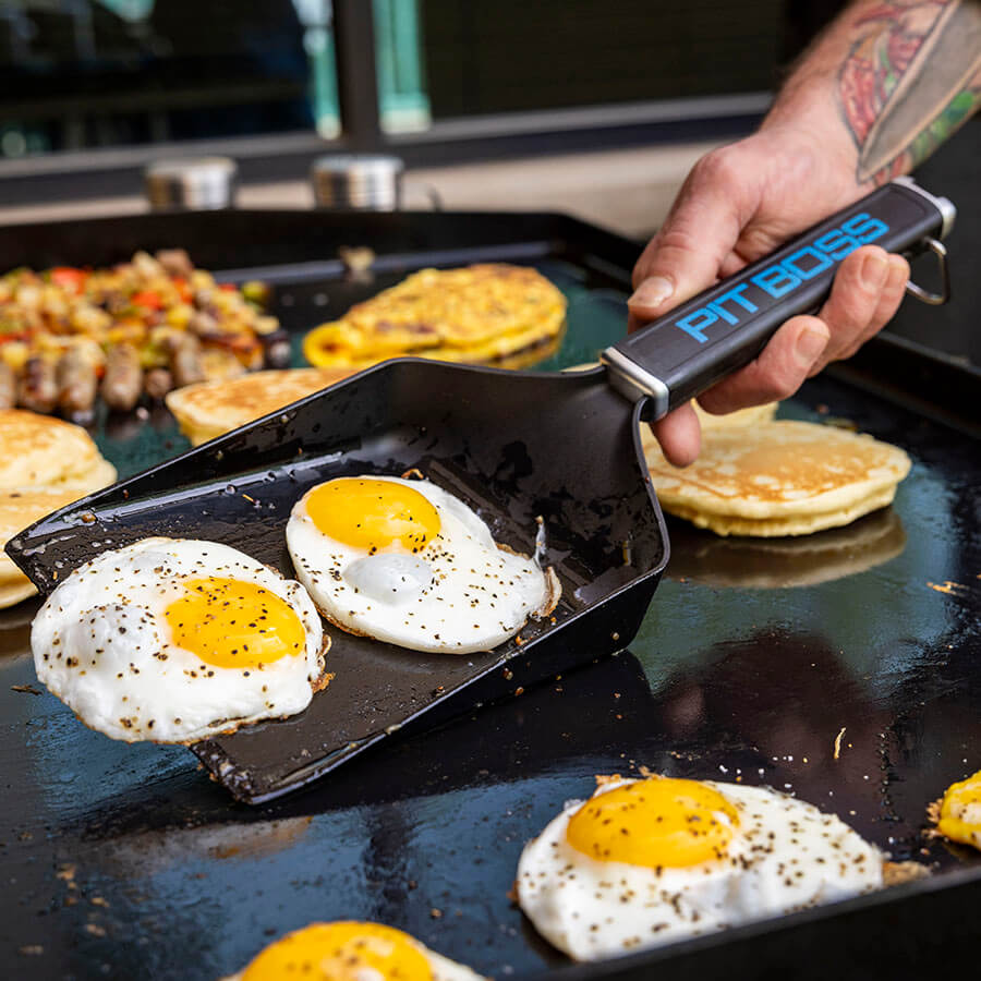 pit-boss-ultimate-griddle-grub-shovel-esp-tula-grande-de-nylon-para-plancha-con- image 2