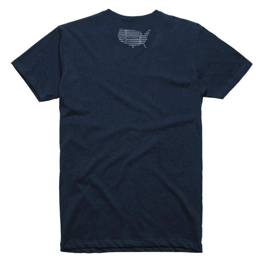pit-boss-men-s-midnight-navy-bull-t-shirt image 2