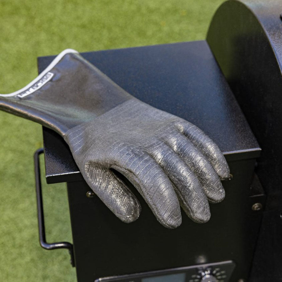 pit-boss-guantes-de-barbacoa-aislantes-de-nitrilo-resistentes-al-calor-hasta-400 image 2